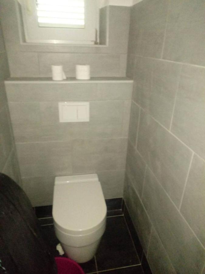 קריקווניצה Apartmani Ketryn מראה חיצוני תמונה